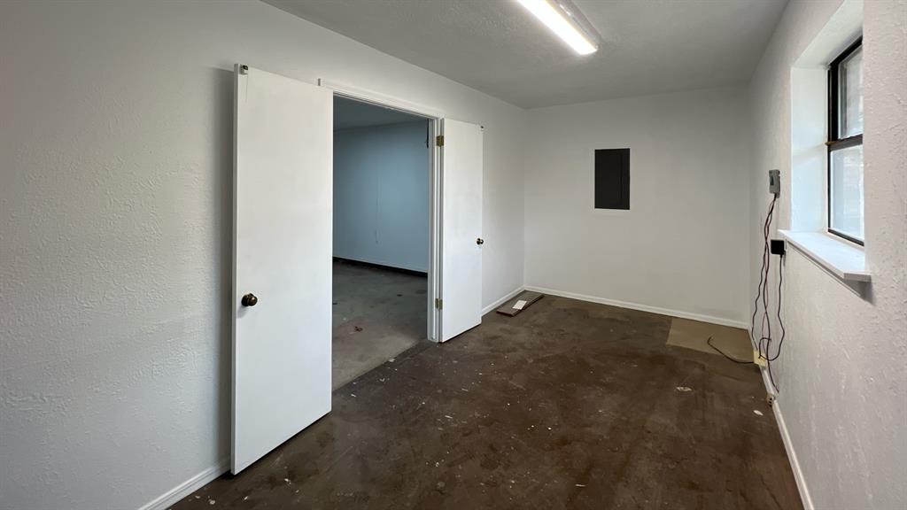 12510 Maple Ridge Road Property Photo 34