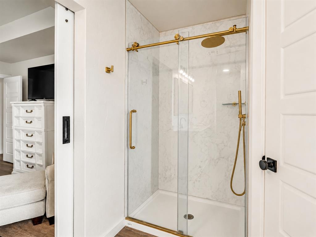 4208 Notting Hill Drive Property Photo 14