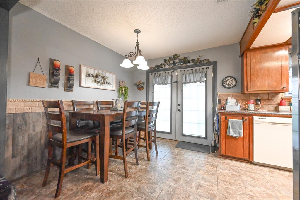 2303 Farris Place Property Photo 13
