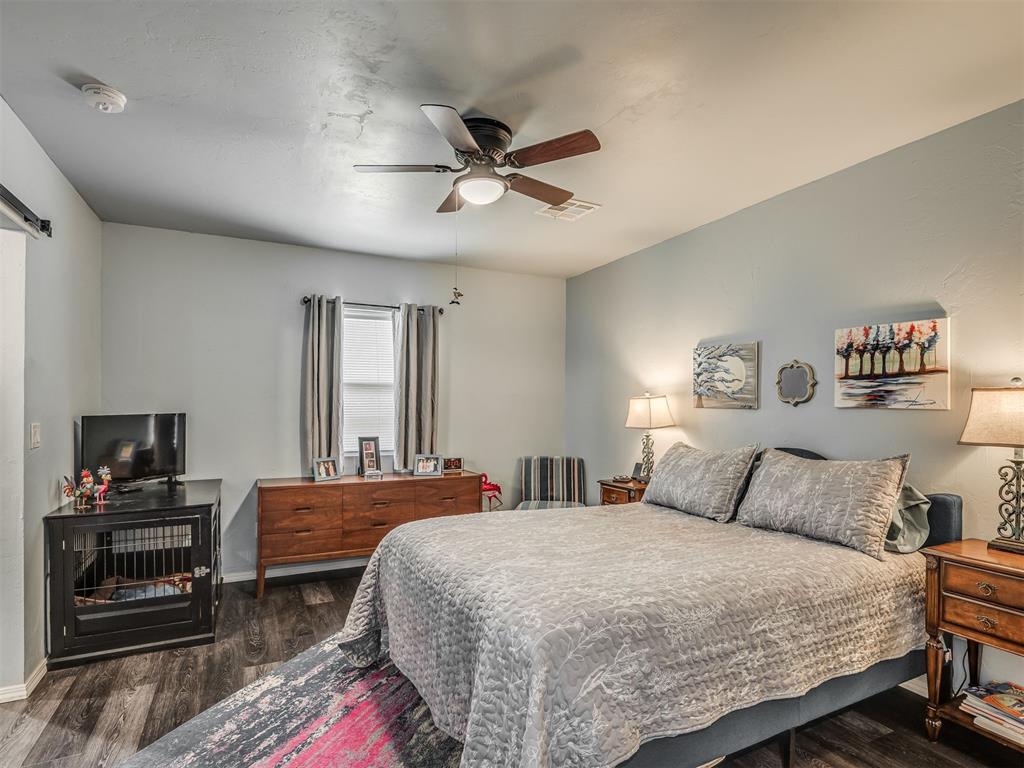 1812 Wehr Drive Property Photo 14