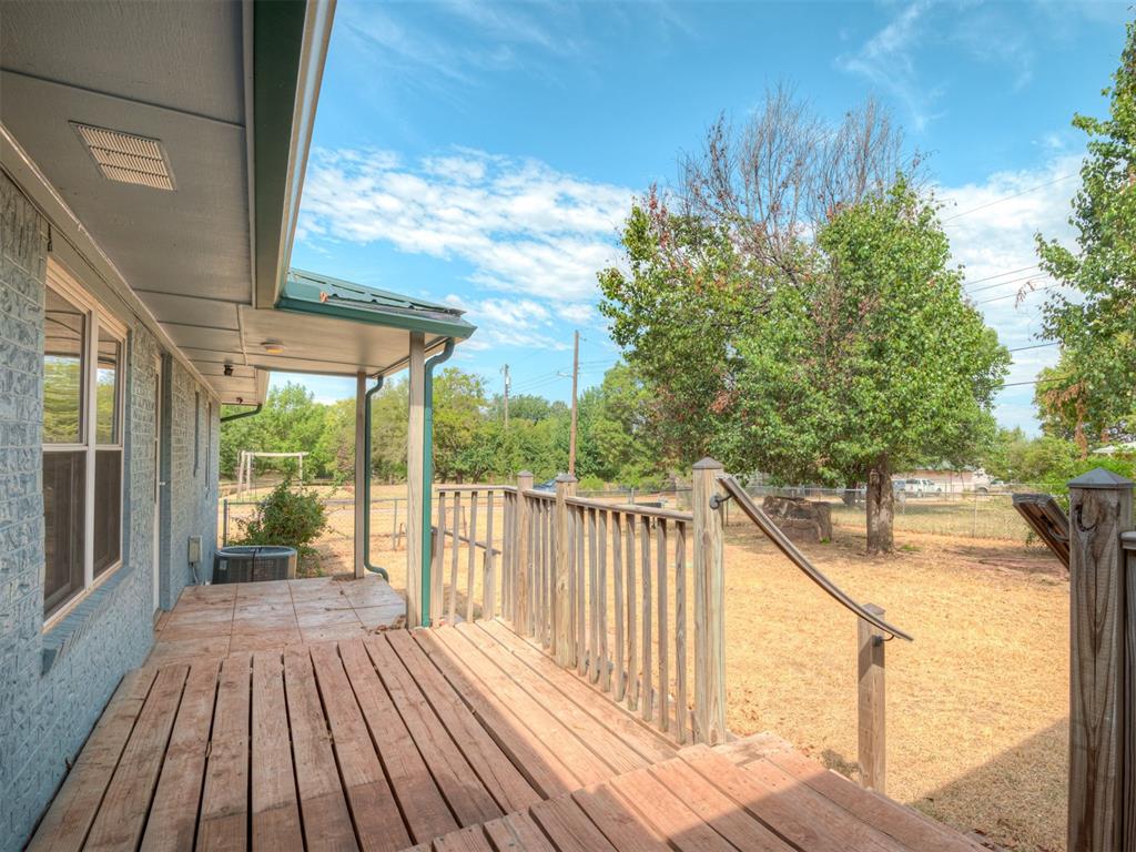 1812 Wehr Drive Property Photo 21