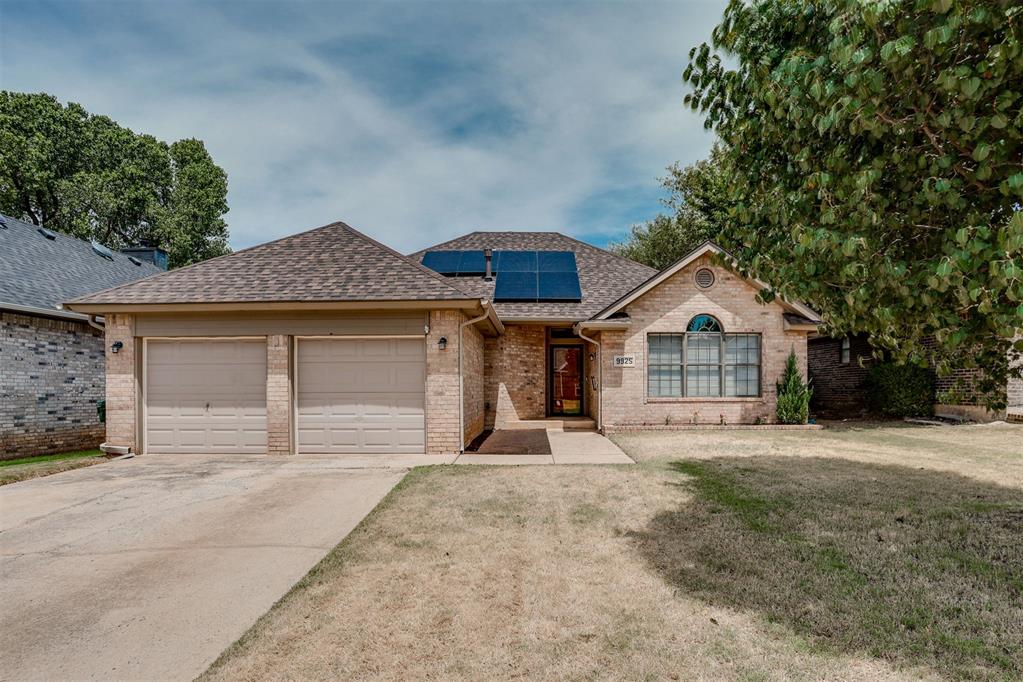 9925 Fox Fair Hollow Property Photo 7