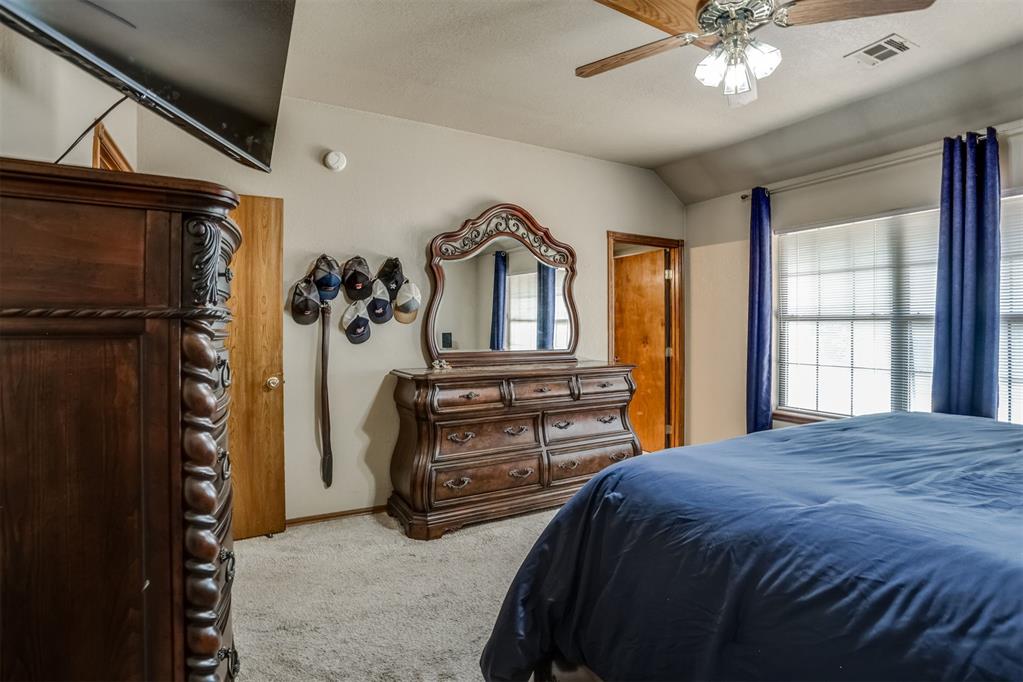 9925 Fox Fair Hollow Property Photo 29