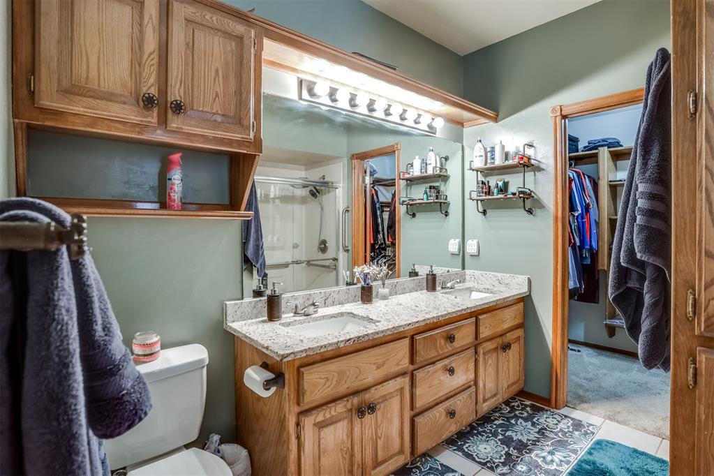 9925 Fox Fair Hollow Property Photo 30