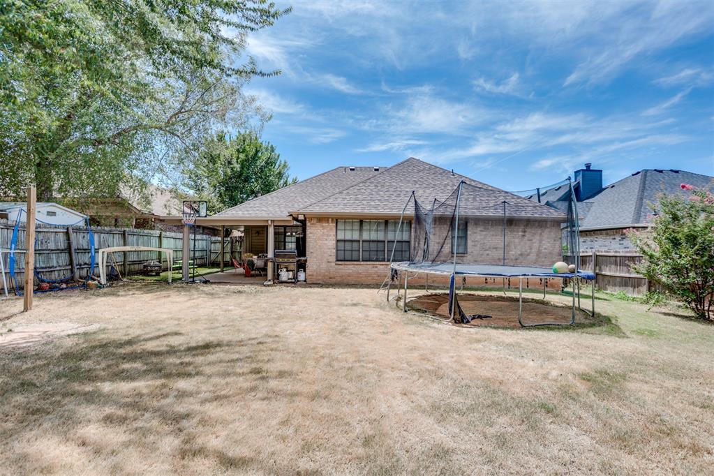 9925 Fox Fair Hollow Property Photo 35