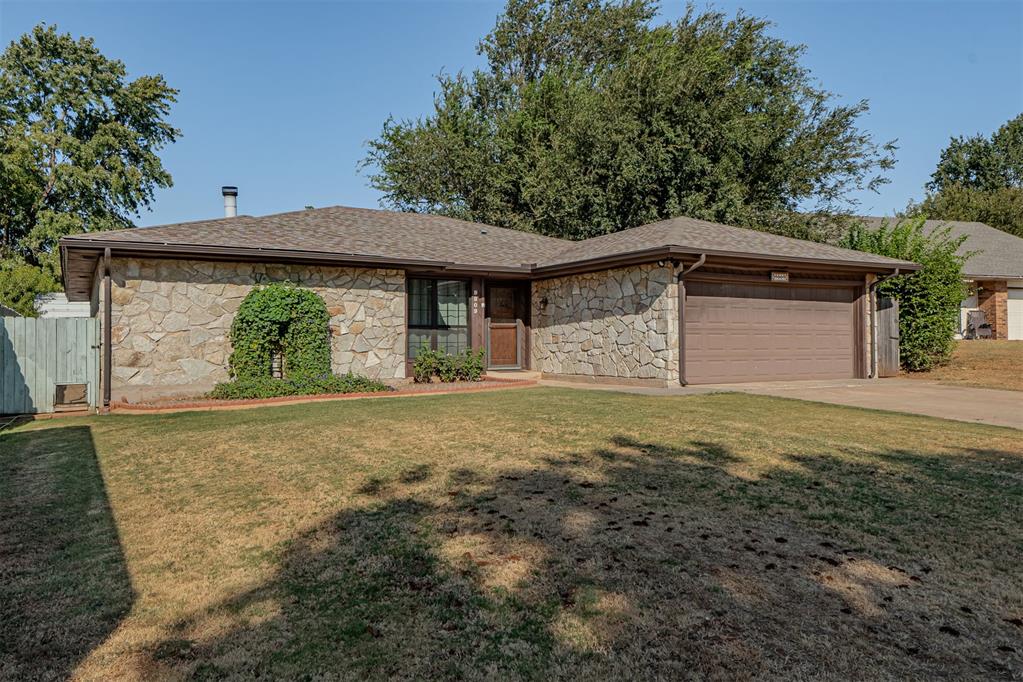 9809 Southridge Drive Property Photo 3