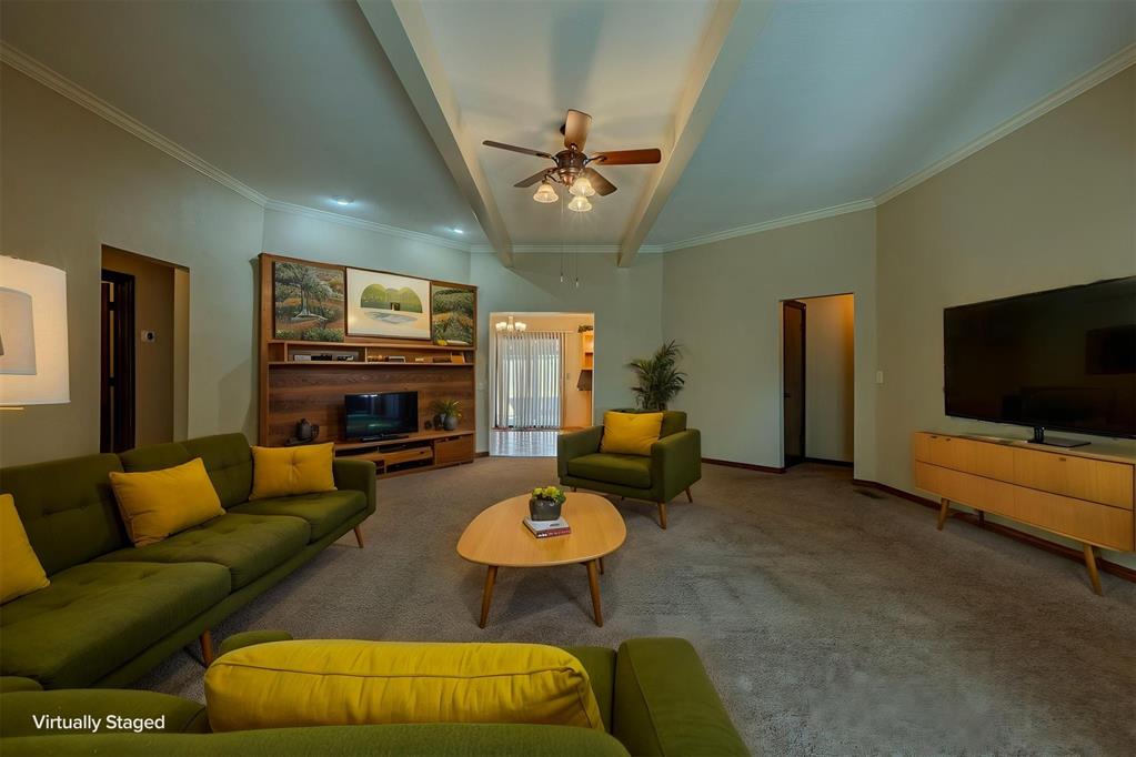 9809 Southridge Drive Property Photo 9