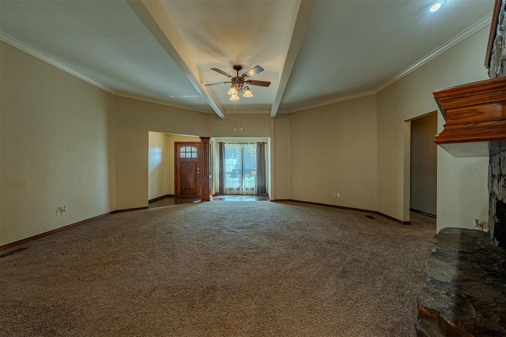 9809 Southridge Drive Property Photo 10