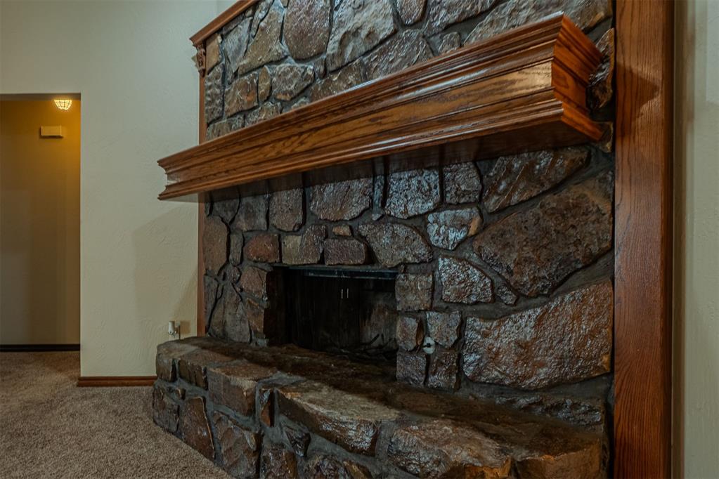 9809 Southridge Drive Property Photo 11