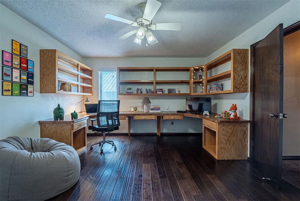 9809 Southridge Drive Property Photo 33