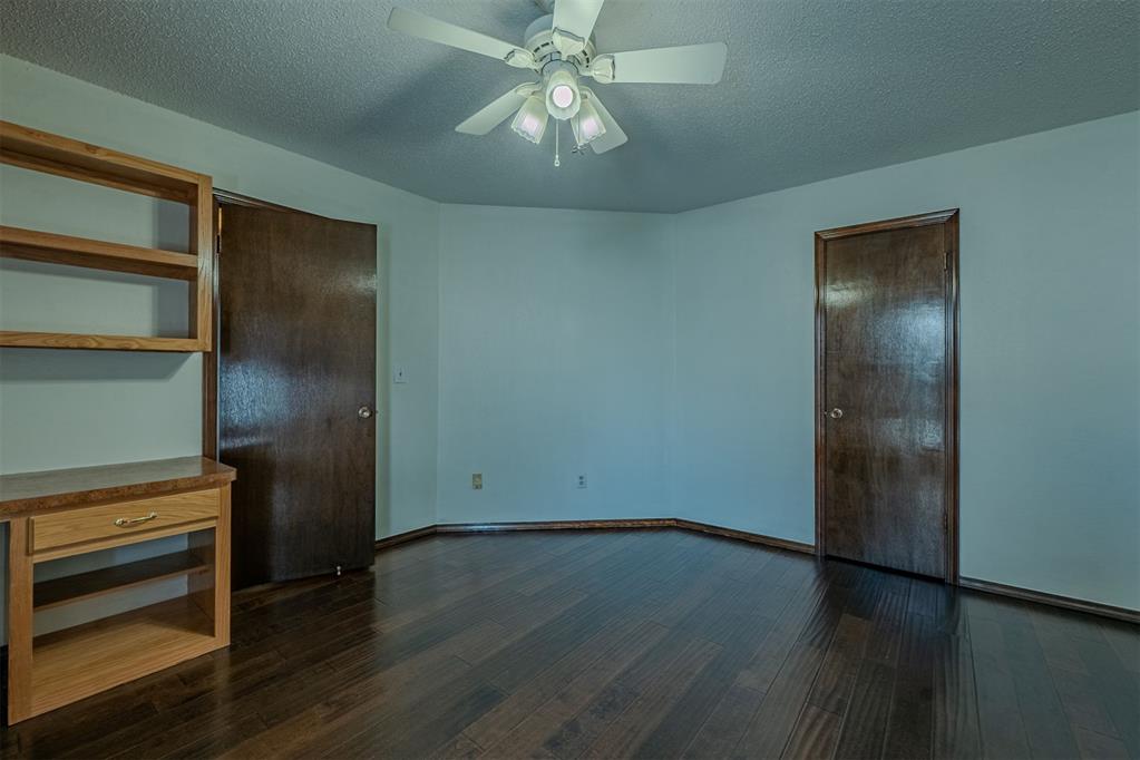 9809 Southridge Drive Property Photo 34