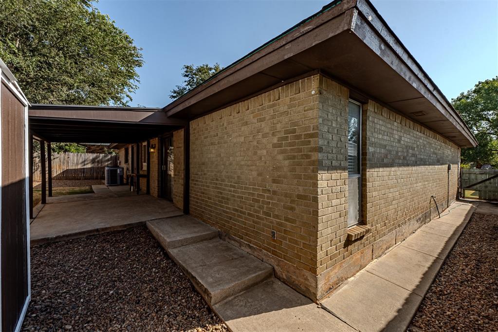 9809 Southridge Drive Property Photo 37