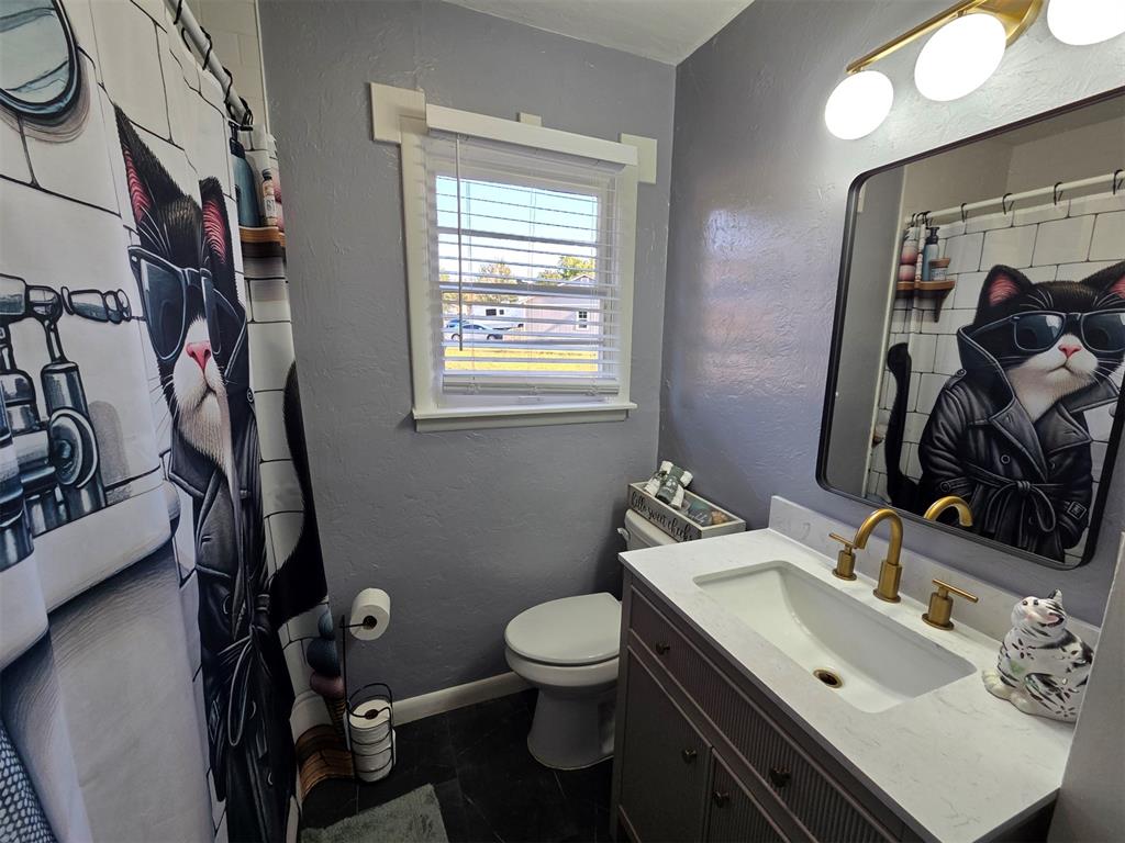 3601 Woodside Drive Property Photo 10