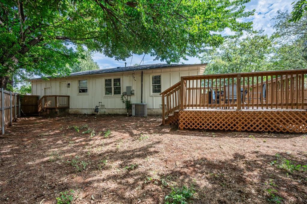 3601 Woodside Drive Property Photo 17