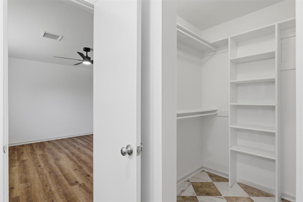 6708 Whitehall Drive Property Photo 25