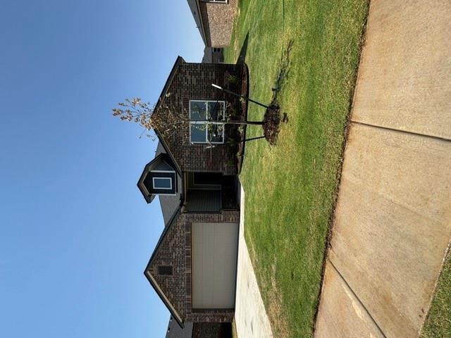 16217 Maroon Drive Property Photo 2
