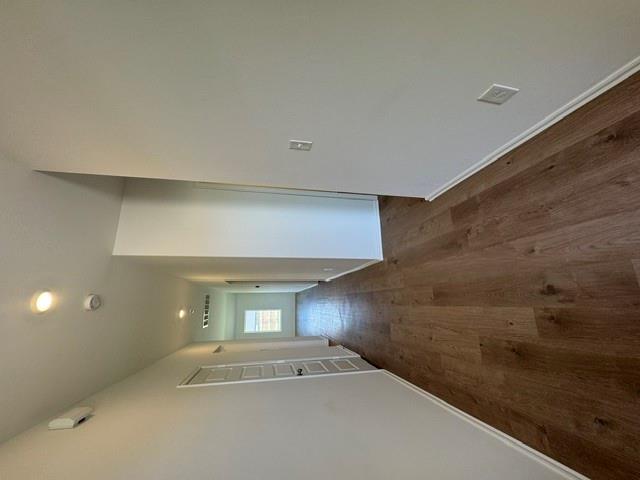16217 Maroon Drive Property Photo 3