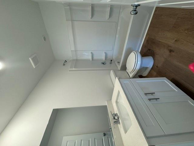 16217 Maroon Drive Property Photo 7