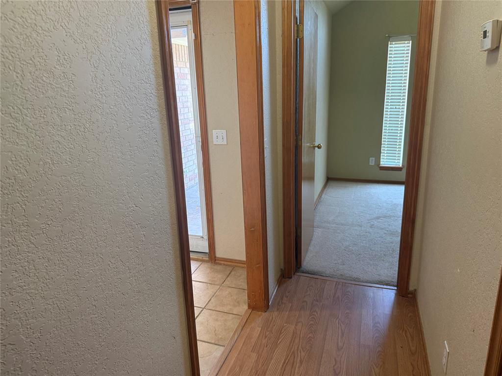 5812 Se 9th Street Property Photo 5