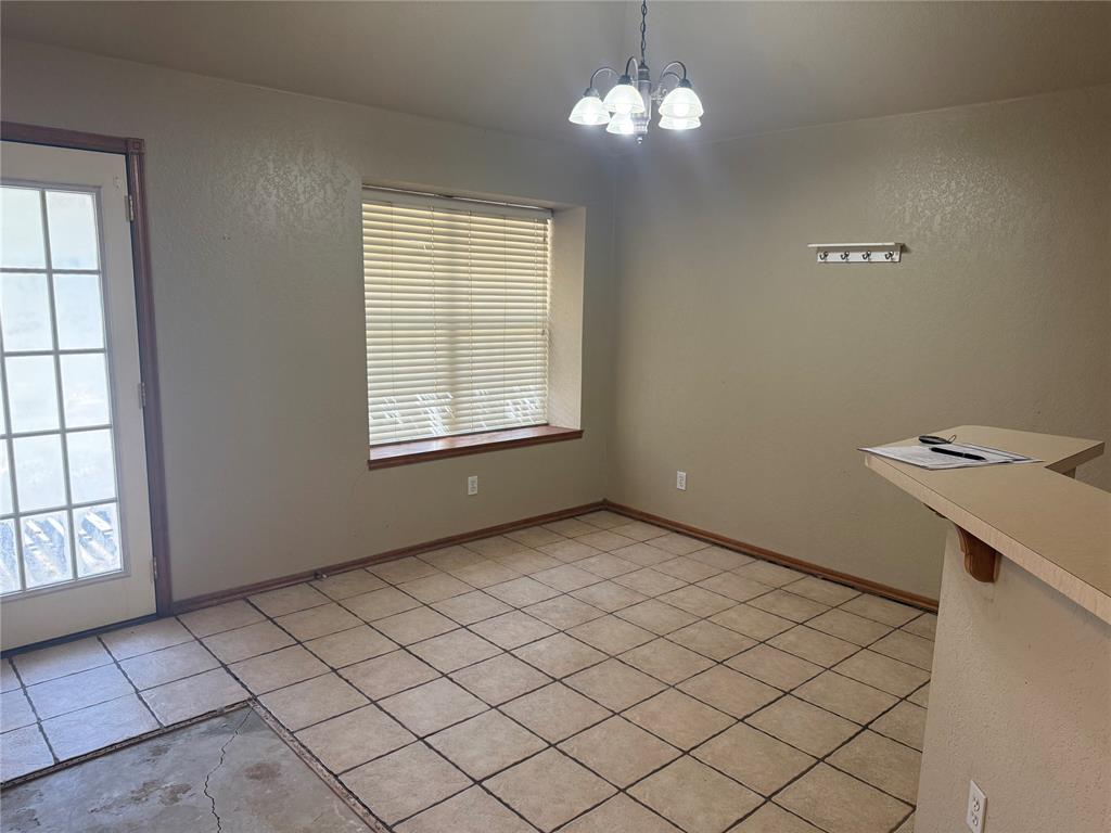 5812 Se 9th Street Property Photo 6