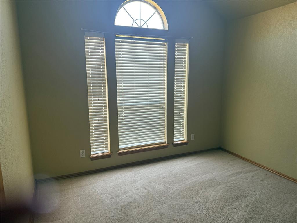 5812 Se 9th Street Property Photo 10