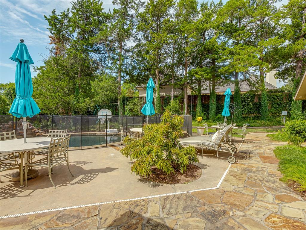 1600 Guilford Lane Property Photo 45