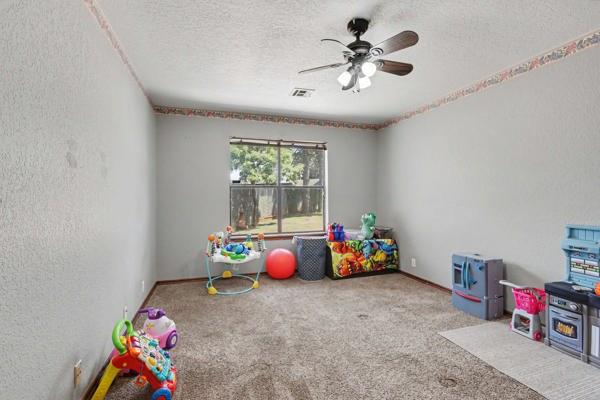 6117 W Gun Hill Way Property Photo 34