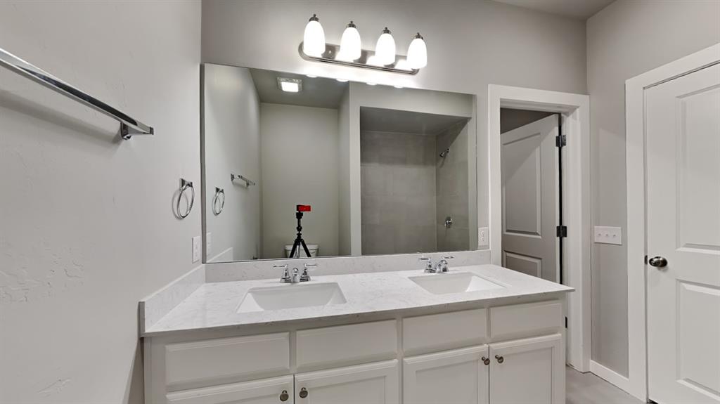 12405 Aldrin Way Property Photo 15