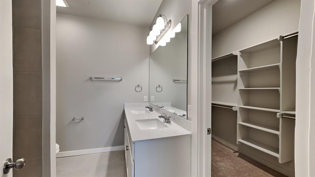 12405 Aldrin Way Property Photo 16