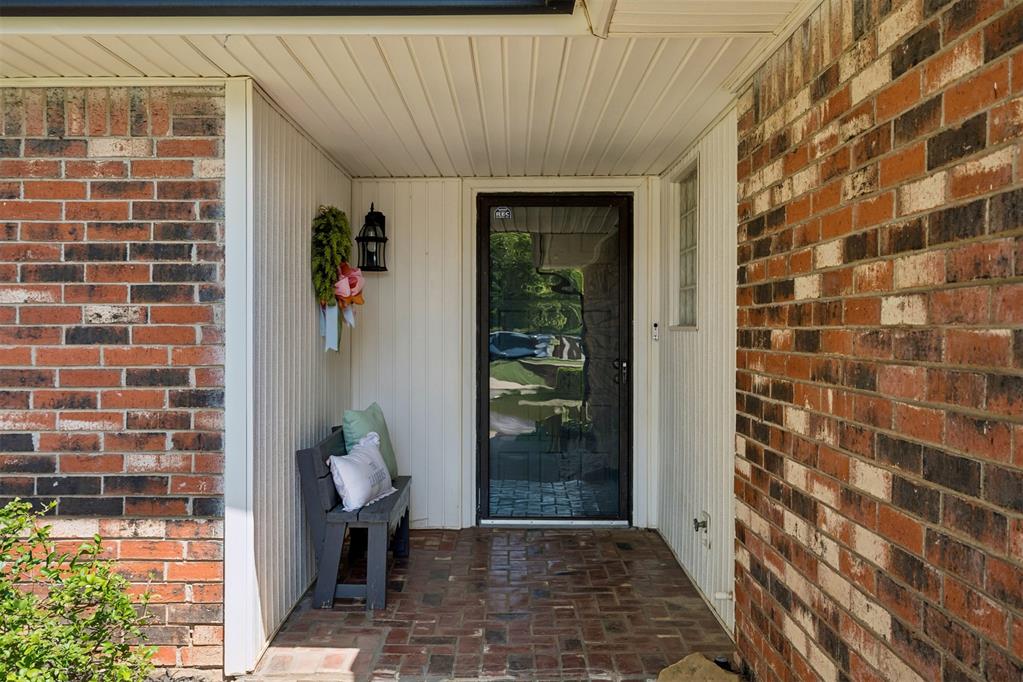 1001 Apollo Circle Property Photo 4