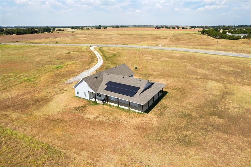 1244893 Property Photo 3