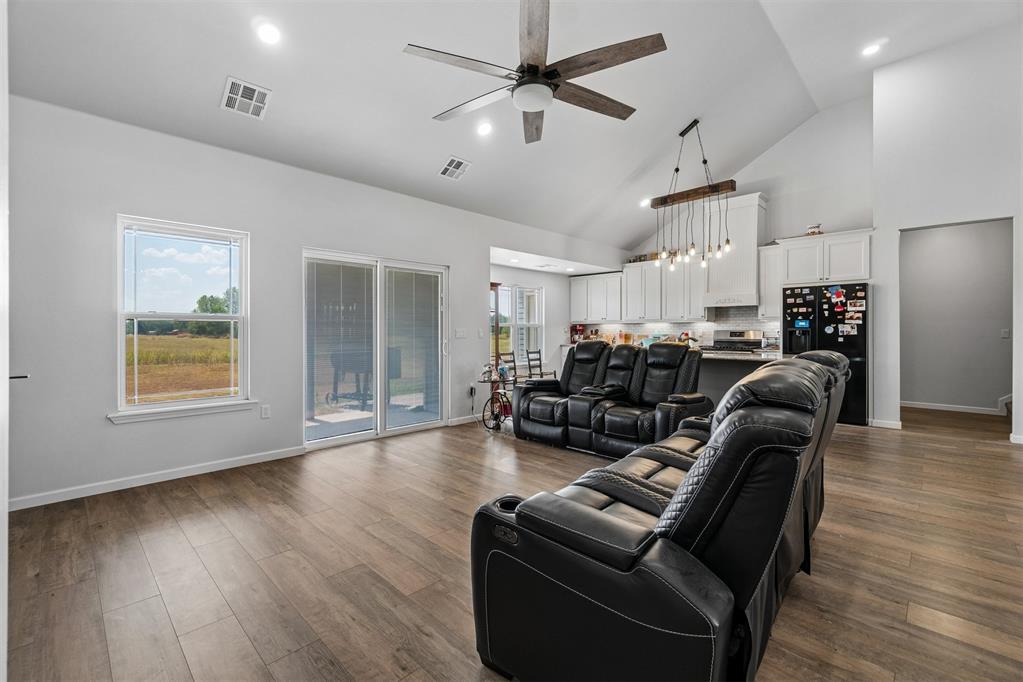 1244893 Property Photo 11