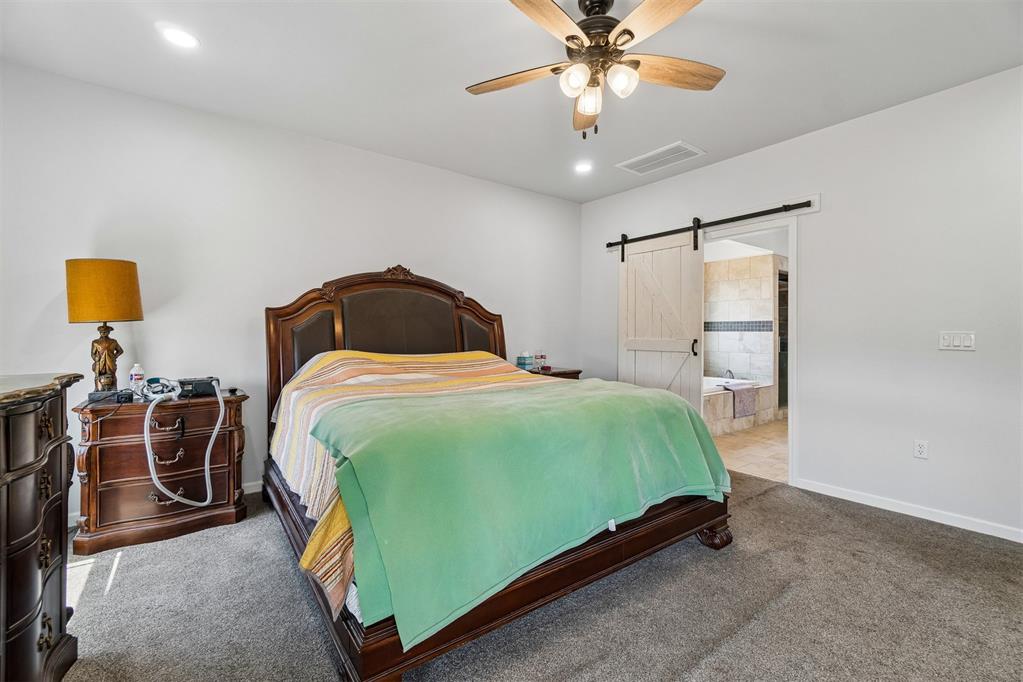1244893 Property Photo 26