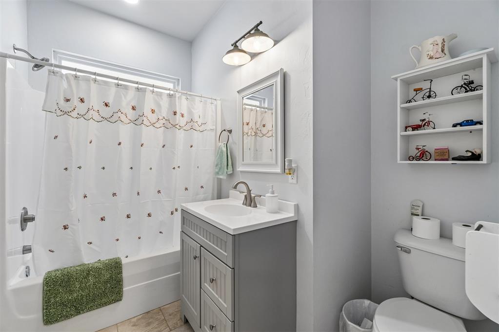 1244893 Property Photo 38