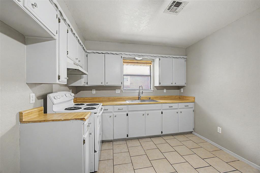6731 Nw 30th Street Property Photo 11