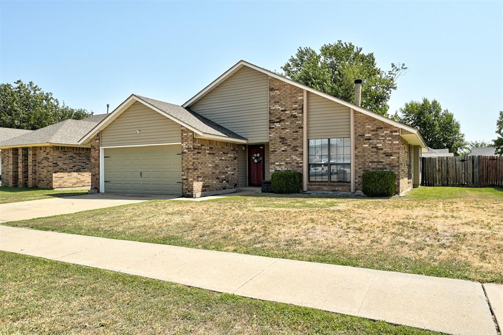 12020 Silver Sun Drive Property Photo 2