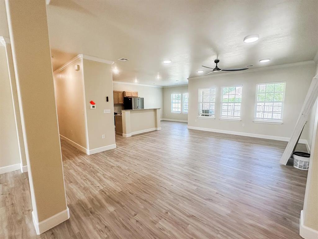 1523 W Diamond Way Property Photo 12