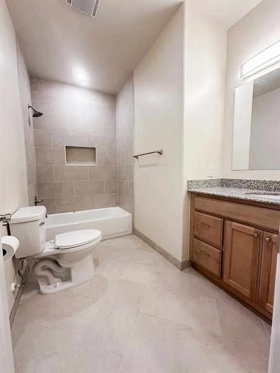 1523 W Diamond Way Property Photo 23