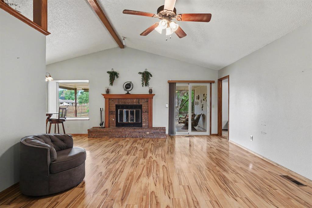 1611 N Orchard Terrace Property Photo 10
