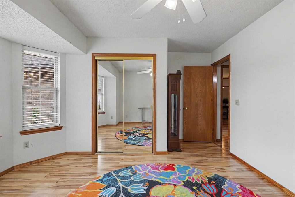 1611 N Orchard Terrace Property Photo 23