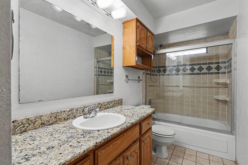 1611 N Orchard Terrace Property Photo 24