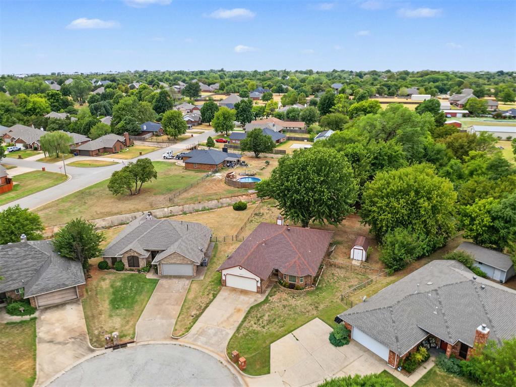 1611 N Orchard Terrace Property Photo 36