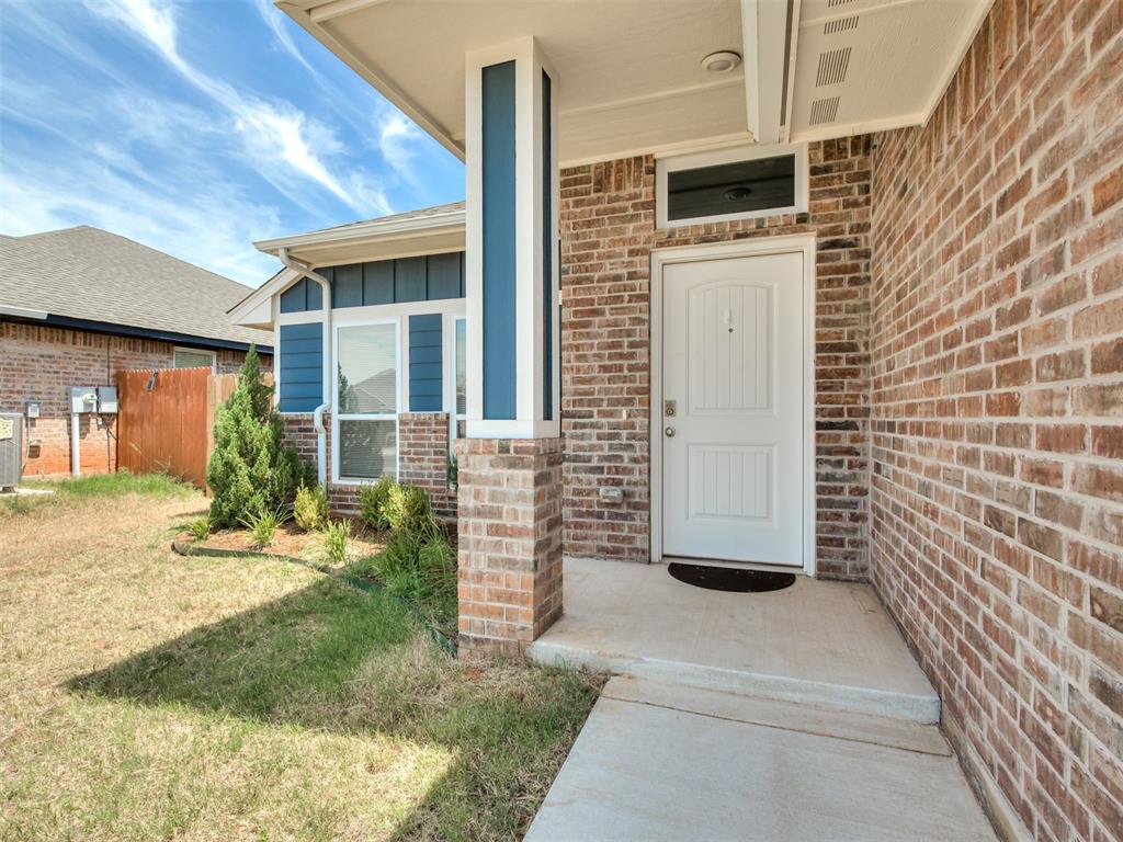 2217 Arcady Avenue Property Photo 3