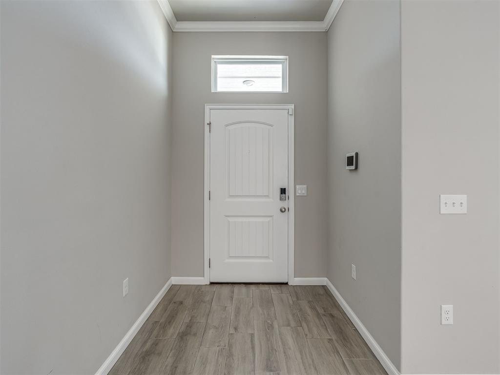 2217 Arcady Avenue Property Photo 4