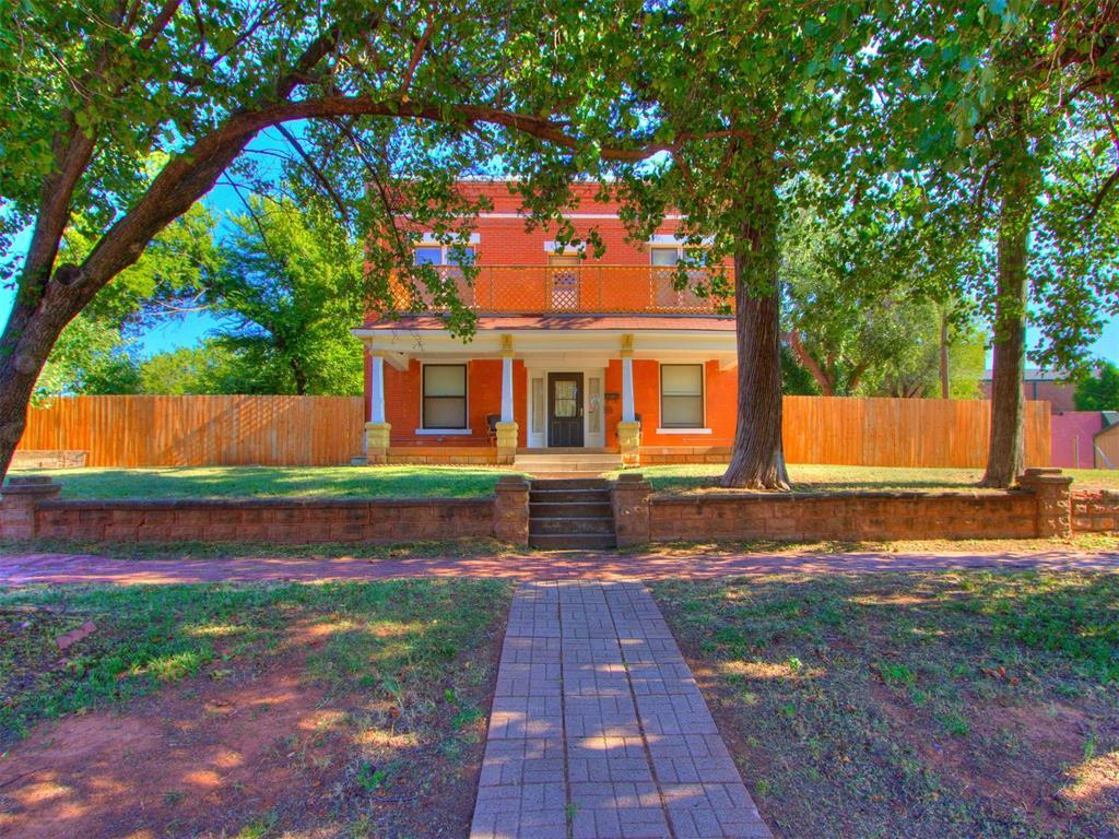 316 W Vilas Avenue Property Photo 2
