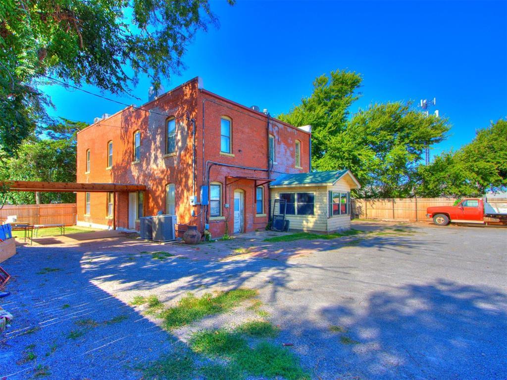 316 W Vilas Avenue Property Photo 48