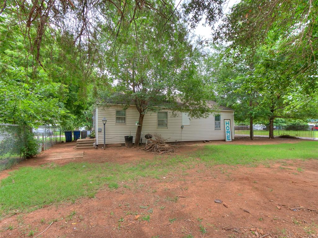 1244910 Property Photo 4