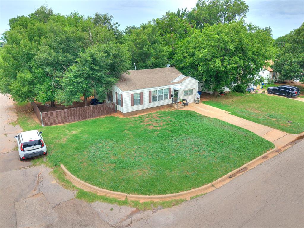 1244910 Property Photo 5