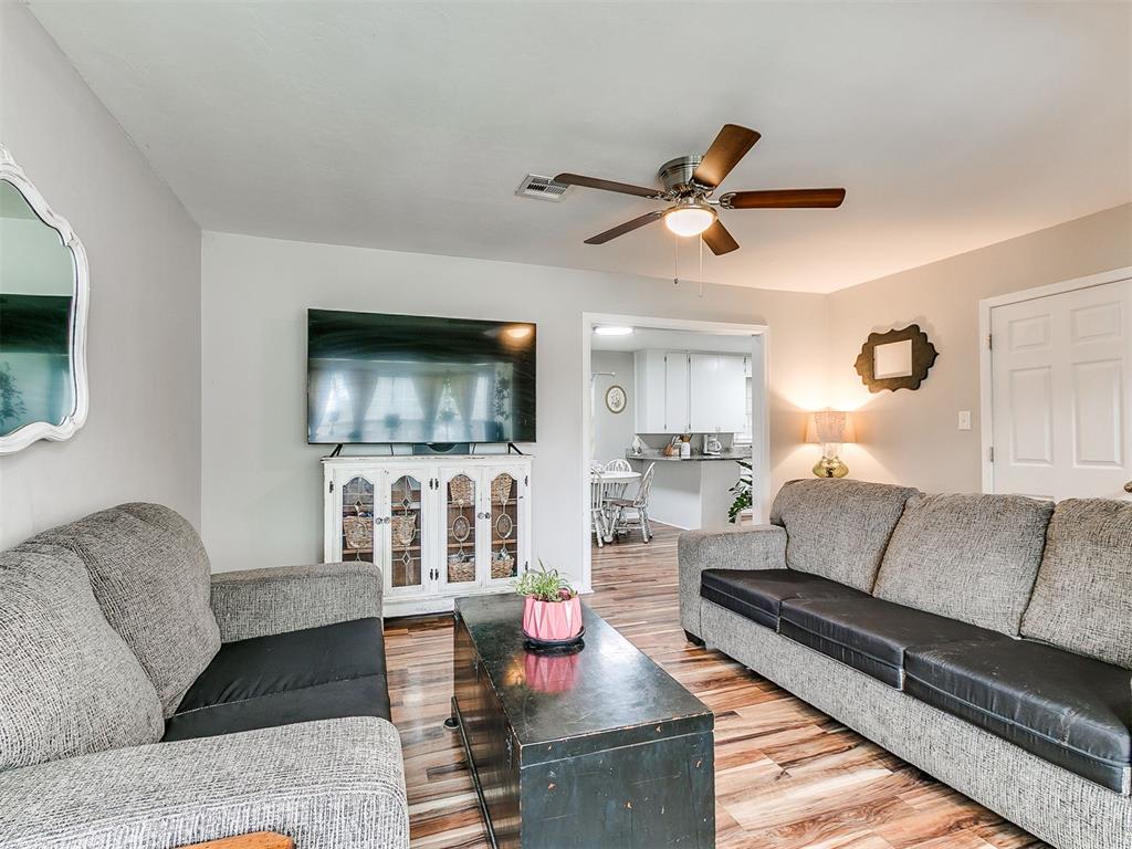 1244910 Property Photo 14