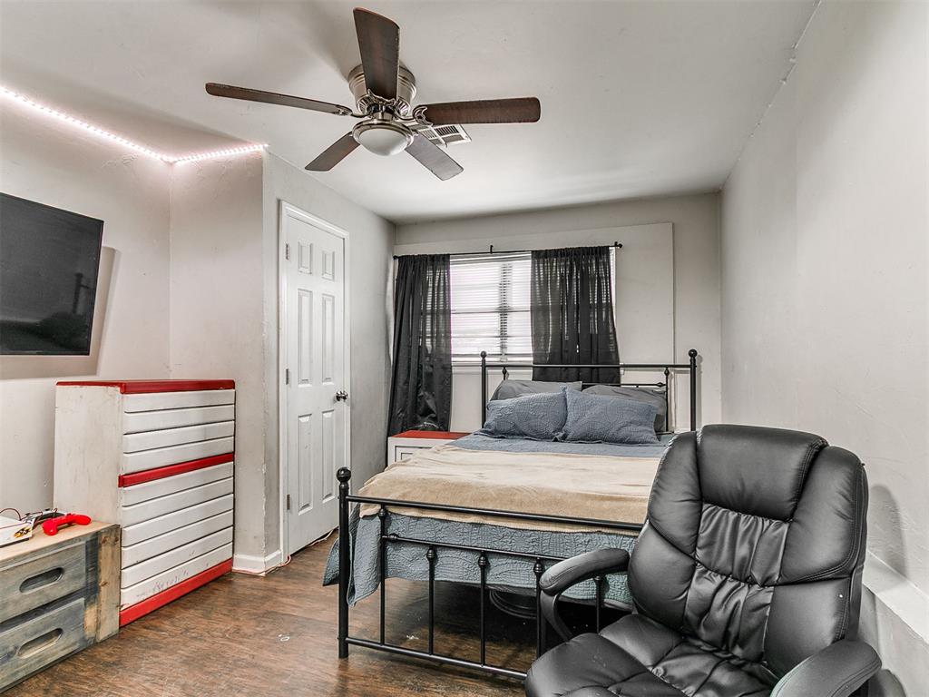 1244910 Property Photo 16